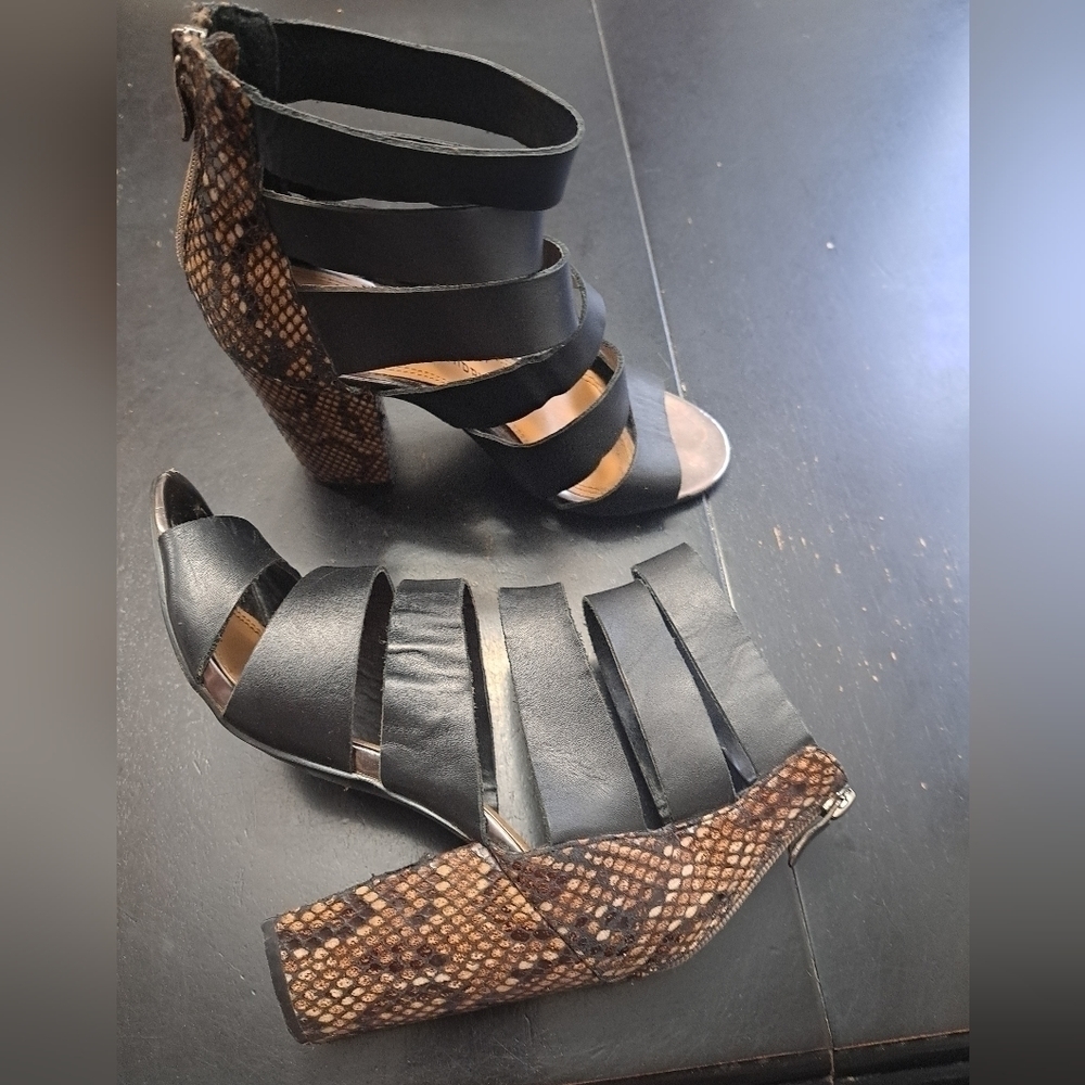 Chinese Laundry Peep Toe Bonafied Sandals